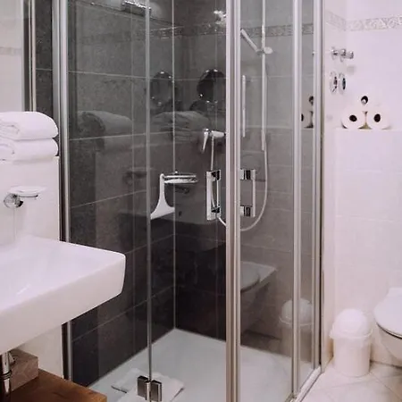 Europa Residenz Szálloda 3*